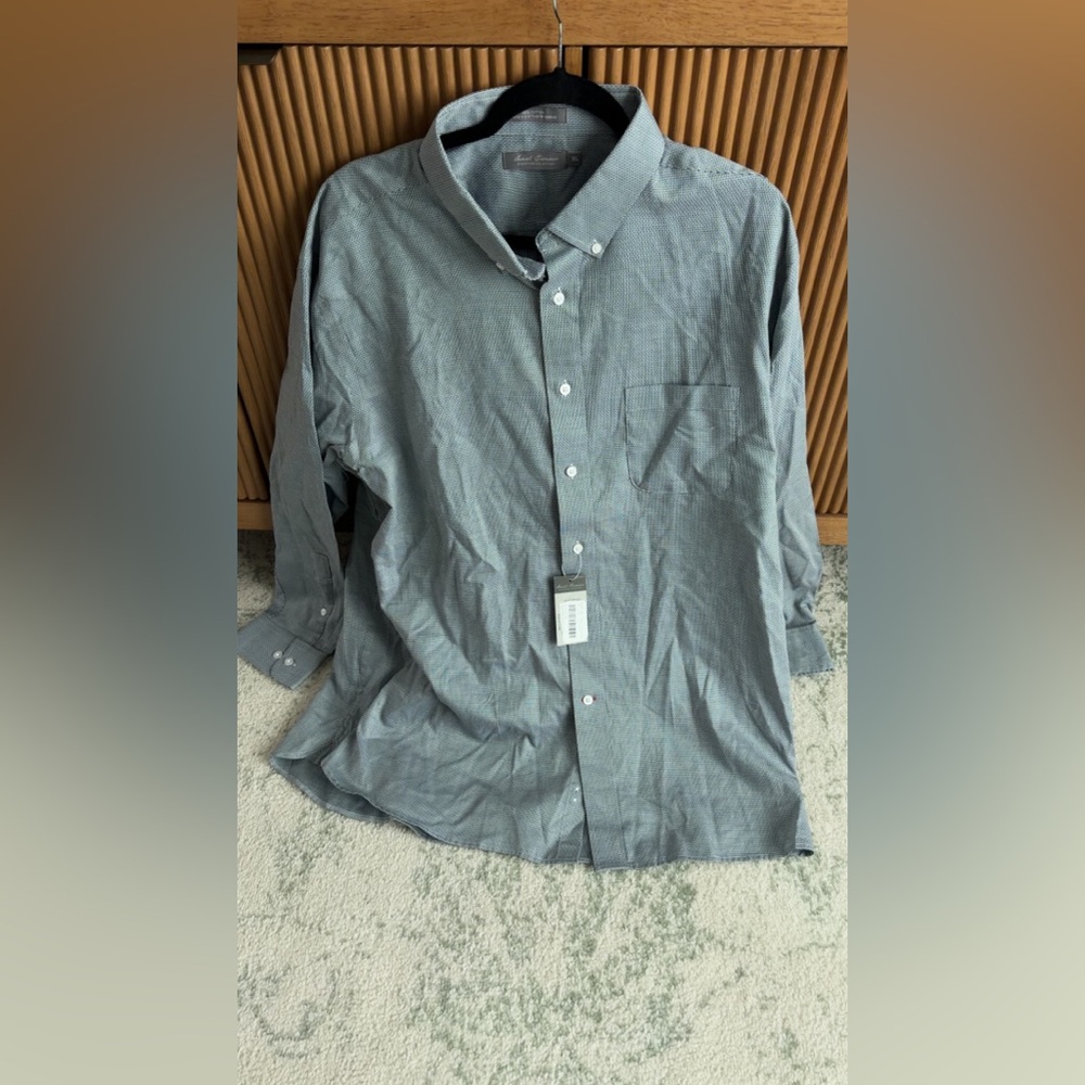 Men's Classic Gray Shirt